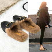Wear flat bunny shoes in autumn and winter